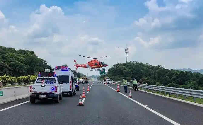 贵溪高速公路汽车救援案例
